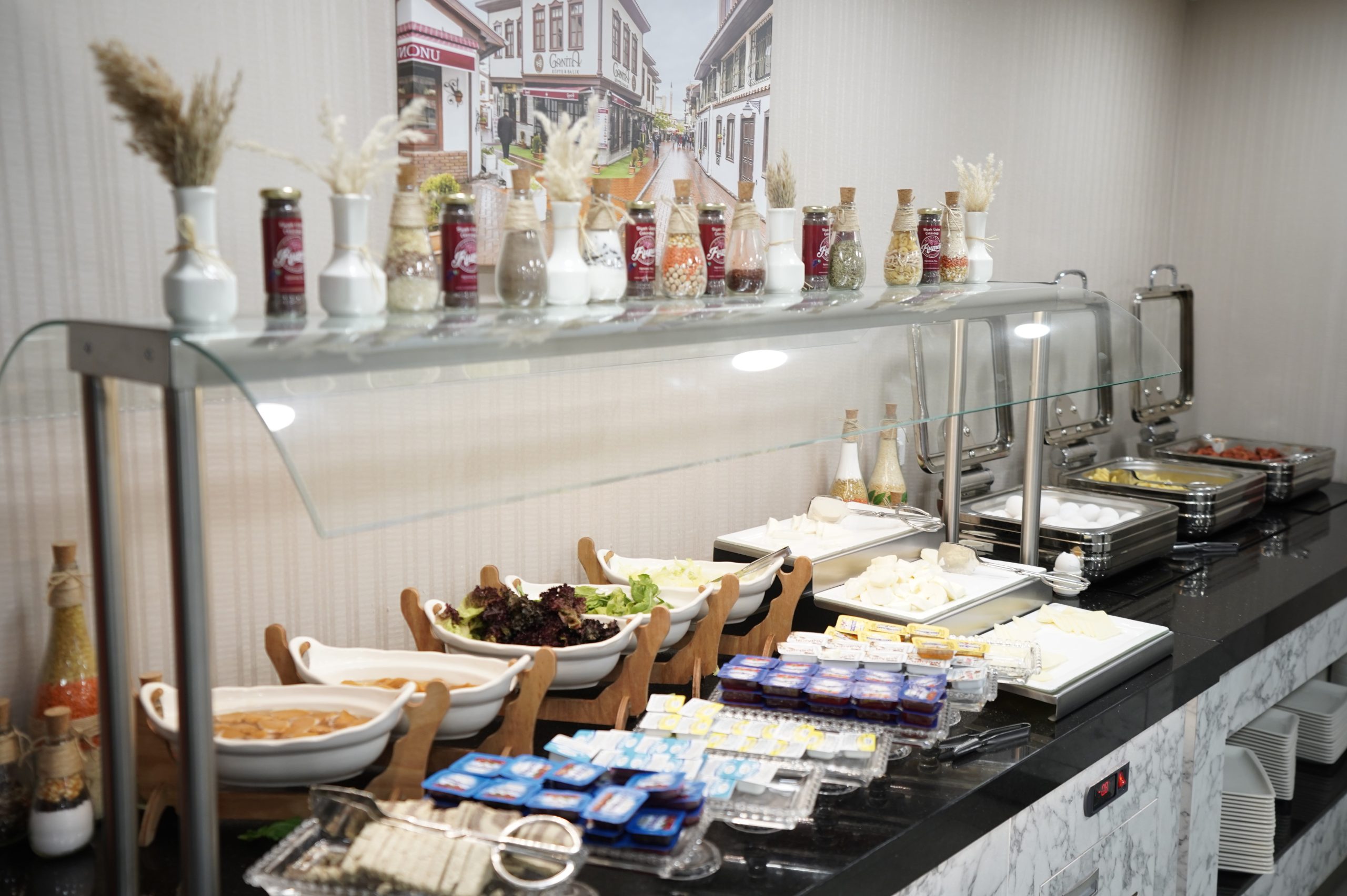 Öğle & Akşam Yemekleri